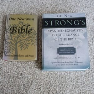 One New Man Bible Revealing Jewish Roots And Power Hardback Hardcover Great