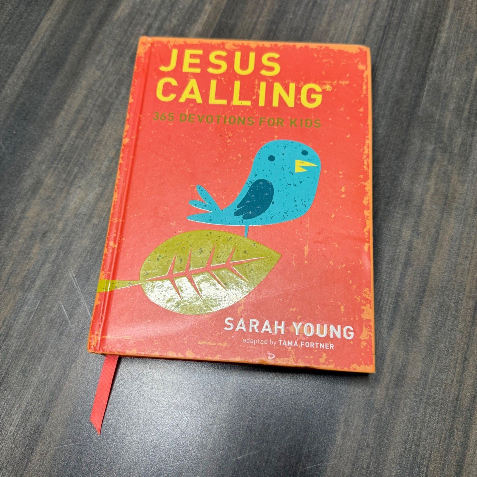 Jesus Calling 365 Devotions for Kids by Sarah Young Adapted by Tama Fortner
